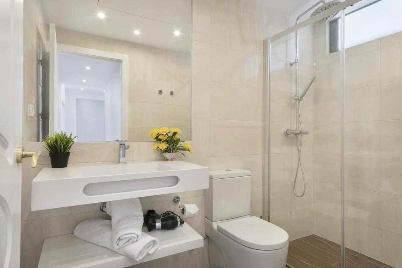 Apartment Leonor Barcelona Kültér fotó